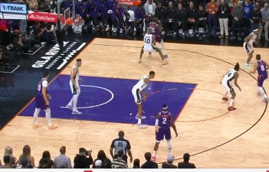 杏彩体育直播-19岁，生涯第5战，文班亚马38分力压布克杜兰特